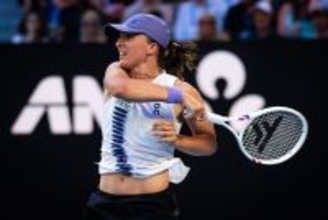 シフィオンテク、地元勢を圧倒し3年連続の8強入り！準々決勝でルバキナとの大一番「100％の準備で挑むだけ」[全豪オープン]