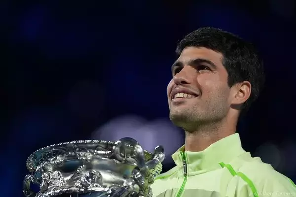 「この大会のためにすべてを捧げてきた」アルカラス、ジョコビッチ撃破で全豪初制覇　22歳で史上最年少生涯グランドスラム達成[全豪オープン]