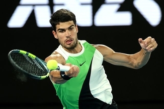 アルカラス、デミノーを破り全豪で初の4強入り！準決勝で世界3位ズベレフと激突[全豪オープン]