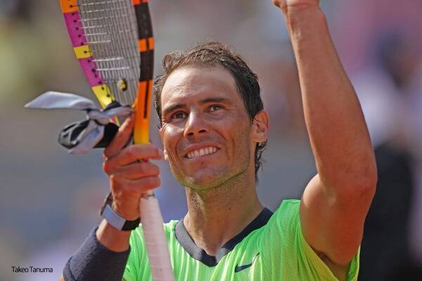 ナダルが世界最高齢97 歳のテニス選手の夢を叶えて1ポイント勝負をプレー 21年10月30日 エキサイトニュース