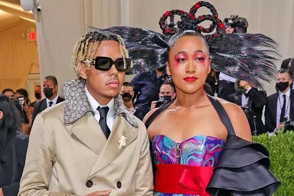 大坂なおみ、恋人コーデーさんとのNBA観戦の写真を公開