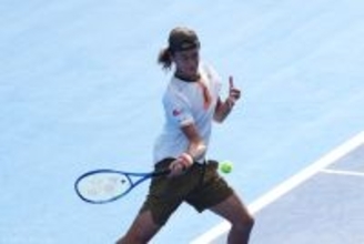 坂本怜 元世界21位エバンズを圧倒し予選2回戦へ。ブレークポイント握らせない盤石のテニス[全豪オープン予選]