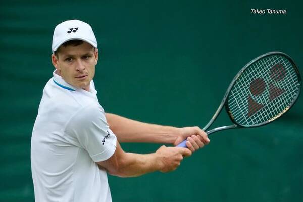 ラケットの引き方が重要 両手バックハンドで パワーが足りない 症状を改善できるコツを紹介 35 テニス救急隊 ネタ帳 リバイバル記事 22年6月22日 エキサイトニュース