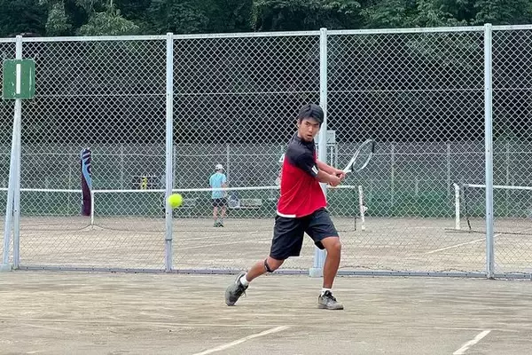 「第46回むさしの村ジュニアテニストーナメントNATSU」がスタート! 18歳以下男女シングルスの予選勝者が決定