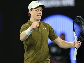 シナー、シェルトンを圧倒し4強進出。準決勝でジョコビッチとの大一番へ「こういう瞬間のために練習を積んできた」[全豪オープン]