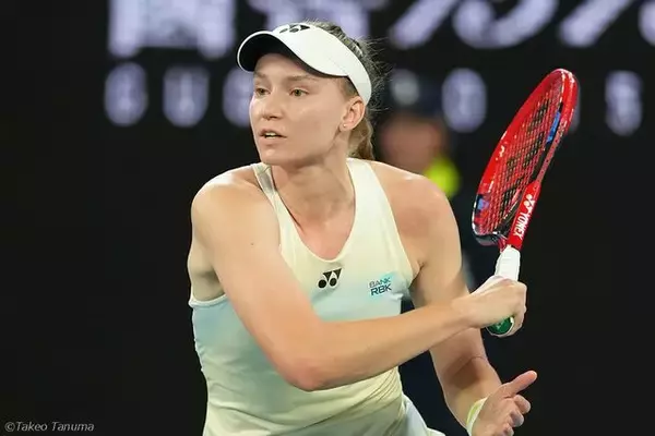 ルバキナ、ペグラを退け3年ぶりの決勝進出！世界1位サバレンカとの「2023年決勝」以来の再戦へ[全豪オープン]