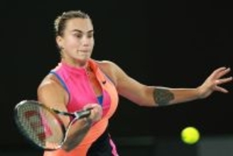 サバレンカ、盤石のテニスで4年連続の決勝進出！スビトリーナを圧倒し3度目の戴冠へ王手[全豪オープン]