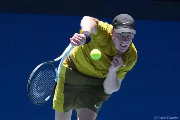 シナー 酷暑下で痙攣と向き合った3時間45分「今日は少し運が良かった」[全豪オープン]