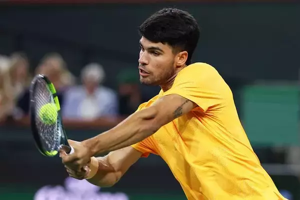 アルカラスに悩みの種「全員がフェデラーのような異次元のレベルで挑んでくる」 逆転で5年連続の16強入り[BNPパリバ・オープン]