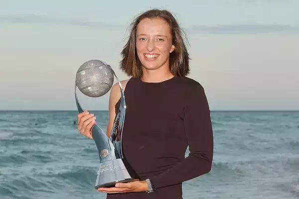 シフォンテク、ポーランド人男女で初の1位に「この瞬間はとても大きい」