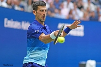 ジョコビッチが全豪のワクチン接種問題に“公式発表が出るまで話さない”と宣言