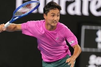 望月慎太郎、チチパスから1セット奪うも逆転負け。全豪初勝利は持ち越しに[全豪オープン]