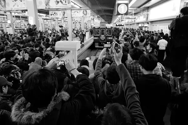「関西私鉄の雄、マルーンの電車の魅力を関東で知る　ロマンスカーミュージアムで企画展「小田急と阪急」（神奈川県海老名市）【コラム】」の画像