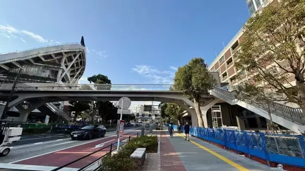 「関内駅前「BASEGATE横浜関内」3/19開業！ 旧市庁舎がホテルや商業施設に再生、横浜スタジアム直結のデッキ開通で街歩きはどう変わる？」の画像