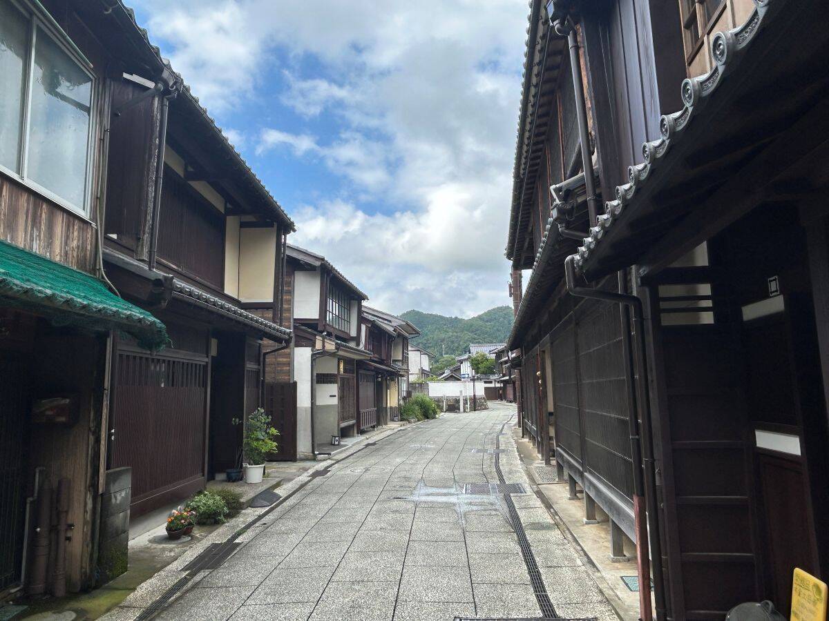 フロントは道の駅、客室は町のあちこちに？「古民家一棟貸し」小浜町家ステイ とミシュラン掲載店で味わう若狭グルメ体験記（福井県小浜市）