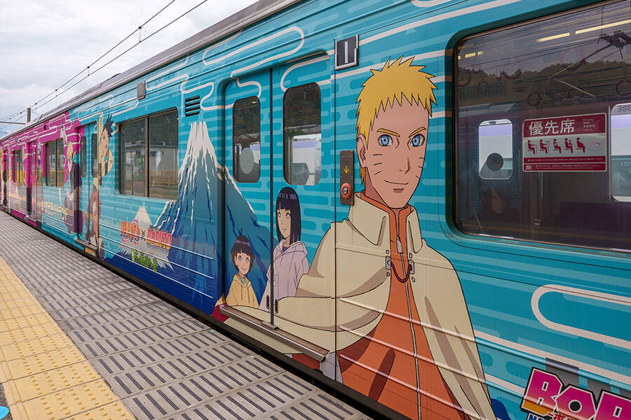 【2026年夏】富士急行線で巡る「うちはサスケ」誕生日スタンプラリー！富士急ハイランド限定グルメ＆グッズ徹底ガイド