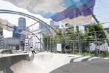 「渋谷駅前に青い改札が出現？ お盆明けの仕事帰りを狙い撃ちする、クーリッシュ5,000個無料配布＆冷気噴射イベントが8月17・18日開催！」の画像8