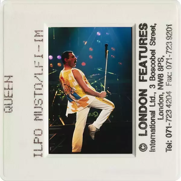 「Web3時代の新ゲーム Legends Of Rock 5/8スタート！ 伝説ロックスターの本物写真をゲットするチャンス、プレイベントでレッドツェッペリンが110万円で落札されるほど“前アツ”」の画像