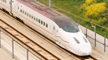 JR九州が「鉄道株主優待券」の内容を変更　新幹線や特急で往復する日帰り旅がおトクに？