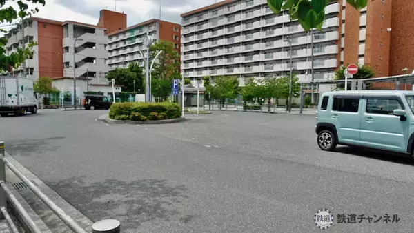 「つくばエクスプレス【駅ぶら】023　青井駅　その1　青井駅　交通広場　青和ばら公園」の画像