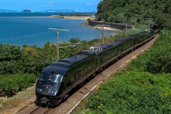 JR九州の観光列車「36ぷらす3」6号車をリニューアル！ 5月から一時運休、2026年秋再始動へ