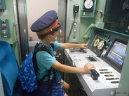 岩倉高校でのリアル運転士体験に「めっちゃうれしい!!」　東京メトロなどの「夏休みに親子で社会科見学」を同行取材【後編・レポート】