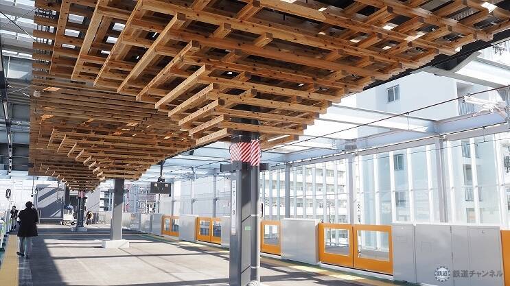 東武「竹ノ塚駅」新駅舎を見る　まもなく上下緩行線高架化　19日夜には運休発生・撮影禁止も