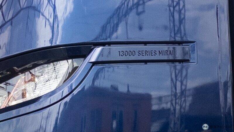 【試乗レポ】相鉄の新型車両「13000系」公開！3月30日デビューの進化を遂げた”ネイビーブルー”車内設備と最新機能をチェック