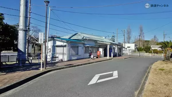 「100ｍほどで東京湾　上総湊駅【木造駅舎カタログ】内房線05/280」の画像