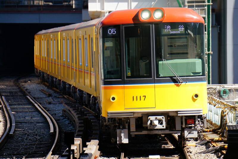 隅田川花火大会「大混雑」を回避する3つの鉄則！銀座線96本増発･浅草線臨時ダイヤ･スカイツリー駅の規制まとめ  7/25開催（2026年）