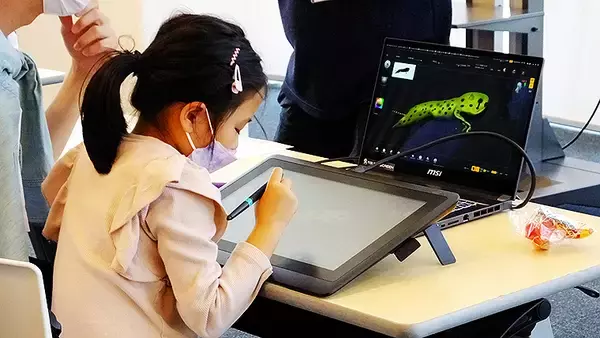 「小学生が3DCGを初体験！3Dデザイン界で活躍するクリエイターがワコム液タブとZBrushで躍動感の基礎を伝授」の画像