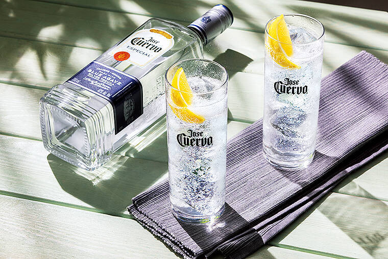 メキシコ伝統文化「死者の日」にあわせ「クエルボ・エスペシャル」2種に限定デザイン商品が登場！ 東京と大阪では10月にイベントや屋外ビジュアルも！