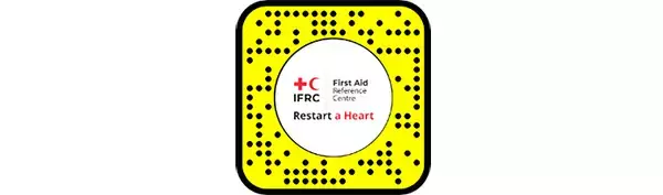 「Snapchat スナップチャットで人命救助の手順が学べる！ Snap が心肺蘇生の基本的な手順を実演する新しいAR体験レンズを提供「救命技術を学ぶ絶好の機会」」の画像