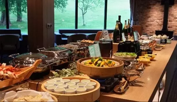 「神戸に100万輪の青い丘！「こうべアグリパーク ネモフィラの丘2026」開催 初の夜間ライトアップや直通バス運行情報、BBQ付きプランもチェック」の画像