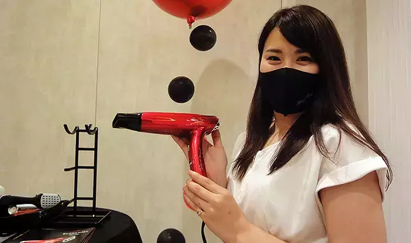 「6/1発売 高性能ヘアドライヤー BeauStage ELEGANJET に超人気サロン美容師も絶賛！ 小型 軽量 静電気ゼロ AI制御、アデランスが開発」の画像