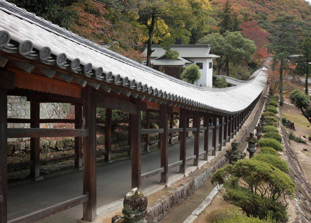 岡山県の開運スポット5選【2026午年の初詣】馬ゆかりの最上稲荷や 桃太郎の吉備津神社など年末年始に行きたい神社仏閣まとめ（中国地方）