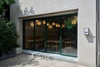 【浅草】二天門すぐ！「MATCHA MEIJIN Cafe」旗艦店オープンで楽しむ“静寂と本格抹茶”のひととき