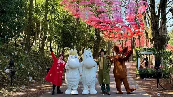 2026年「ムーミン谷とアンブレラ」4/11開幕！ 全長200mの絶景スカイとGWの湖上花火にアクセス情報、東飯能駅の“新オブジェ”まで徹底ガイド