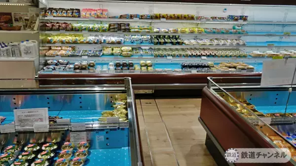 「つくばエクスプレス【駅ぶら】031　八潮駅　その1　MONTEUR SWEETS STOP 八潮工場直売店」の画像