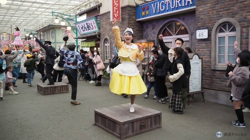 西武園ゆうえんちに「黄昏号」あらわる！　昭和の食堂車をイメージした豪華なレストラン　その隠れたこだわりを解説