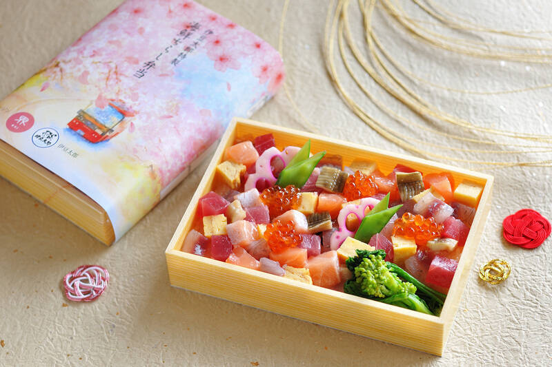 桜が目の前に迫る特等席！ 伊豆の桜名所を巡るオープンバスツアー【2026春】星野リゾート「界」で 究極のお花見体験 3/27開始