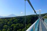 「富士山が眺められる 日本一の歩行者専用つり橋「三島スカイウォーク」 迫力のジップスライドなども楽しめます （静岡県 三島市）」の画像2