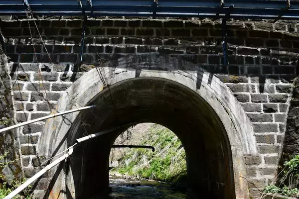 「IGRいわて銀河鉄道のレンガ橋梁や旧トンネルなど明治の遺産が登録有形文化財に！盛岡･一戸･二戸に点在する11施設、沿線を巡る旅ガイド」の画像