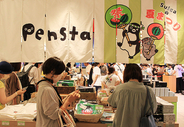 Suicaの夏まつり in 東京駅 Pensta POP-UP Store 7/27-29 開催中！ 3日間だけ、Suicaのペンギン最新アイテム＆駅弁を先行販売！ 大抽選会も