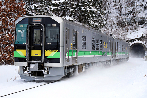 特別快速「大雪」H100形の座席が増加＆快適化！オホーツクブルーで彩る新仕様