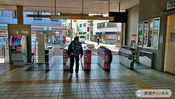 「井の頭公園ホームです【駅ぶら】06京王電鉄470　井の頭線101」の画像