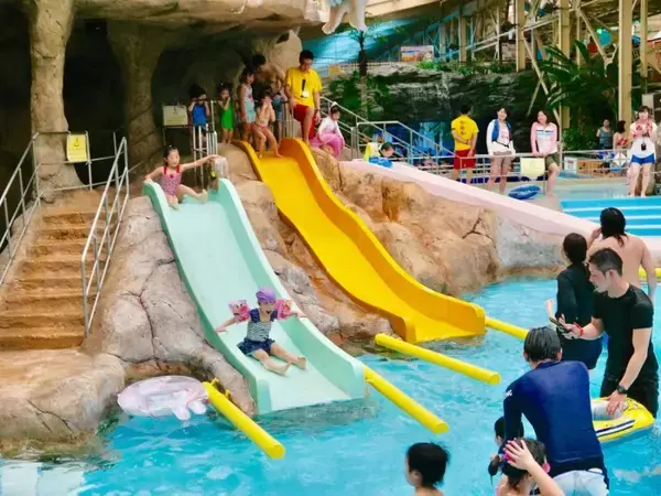 「「都心から2時間のハワイ」スパリゾートハワイアンズが劇的進化！4人部屋 新客室やショーのリニューアルも！歴史を振り返りつつご紹介」の画像