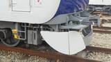 「東武東上線の新型車両「90000系」お披露目　斬新な「逆スラント式」の先頭形状と明るく開放的な車内空間に注目、デビューは9月」の画像4