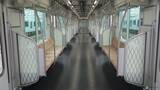 「東武東上線の新型車両「90000系」お披露目　斬新な「逆スラント式」の先頭形状と明るく開放的な車内空間に注目、デビューは9月」の画像6