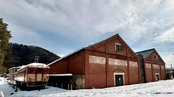 「【敦賀駅編】敦賀・若狭エリアを巡る冬の福井旅 「鉄道と港のまち」敦賀はどんな街？ 気動車も鉄道ジオラマもある「敦賀赤レンガ倉庫」へ」の画像
